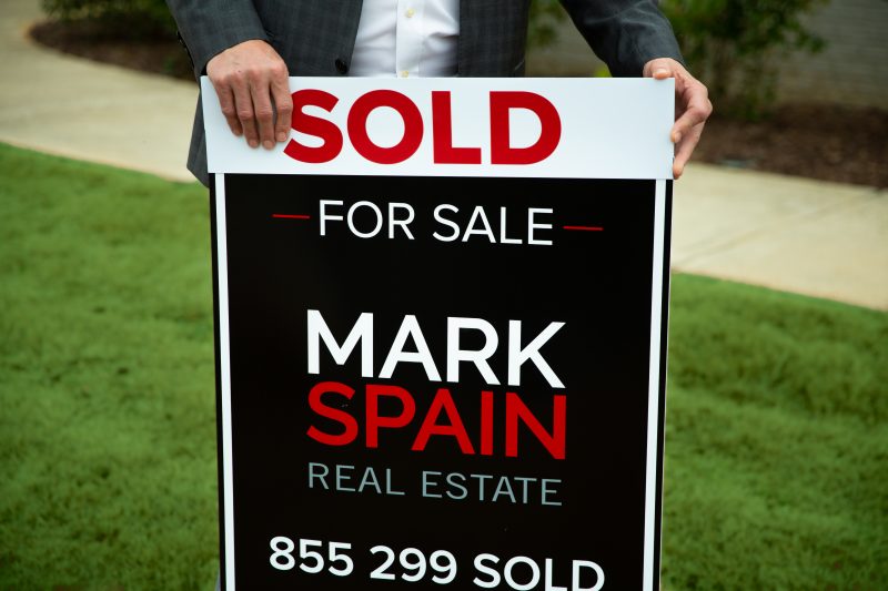 Sell Your Home By Avoiding Showings and Open Houses